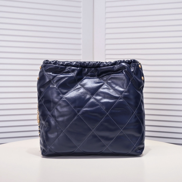 シャネルバッグ側面デザイン